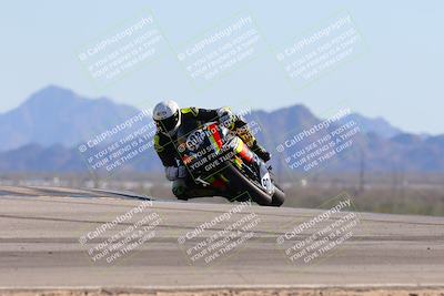 media/Oct-20-2024-CVMA (Sun) [[d4a3dff211]]/Race 16-Formula Middleweight/